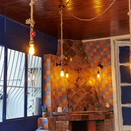 Bed & Breakfast Artisti Sustinea 4*