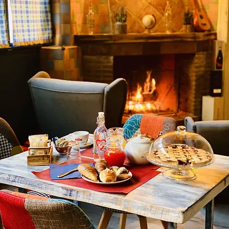 Artisti Sustinea Naples